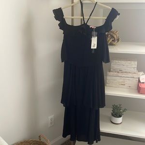 Gorg NWT black Bloomingdale’s off the shoulder dress